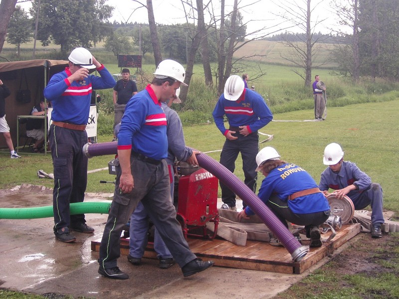 JihLigDvorce05 001.jpg